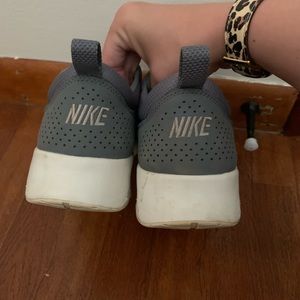 Nike Air Max Thea size 10